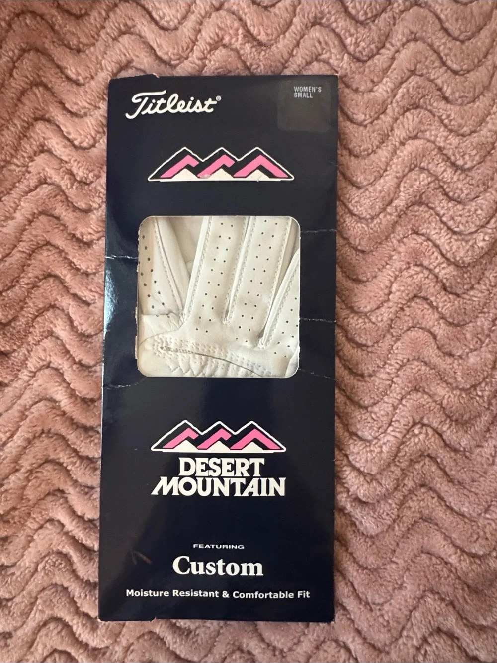 NWOT Women’s White Golf Glove - Custom Fit